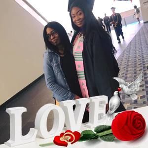 Meet your Posher, Sabrina